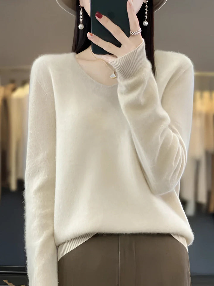 Valeria | Elegant Cashmere Sweater 2