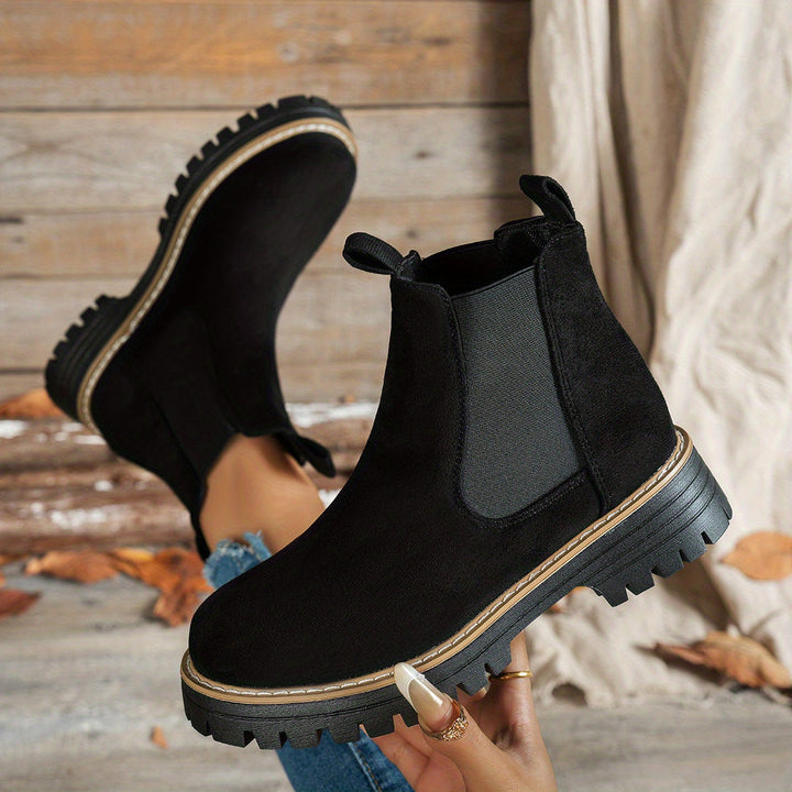 Olivia | Classic Chelsea Platform Ankle Boots