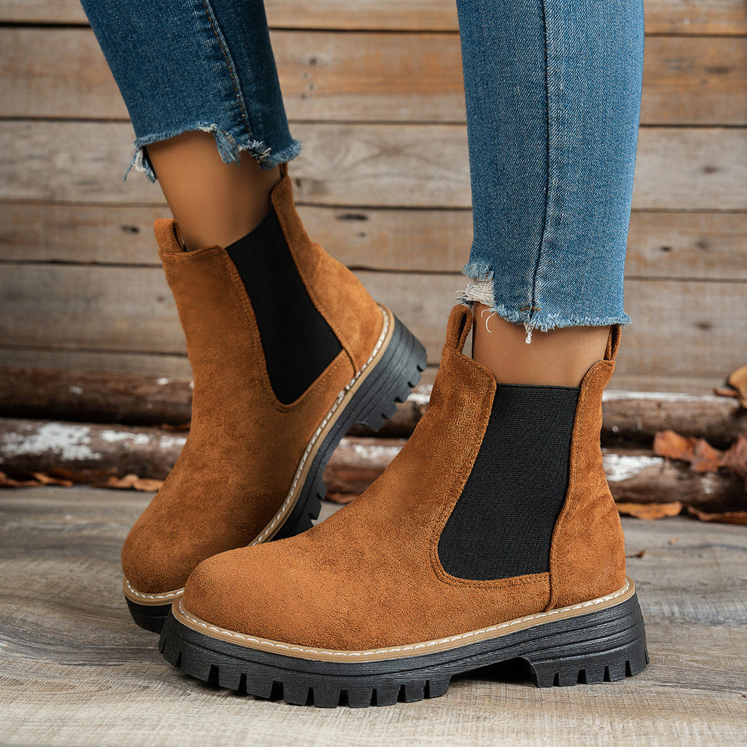 Olivia | Classic Chelsea Platform Ankle Boots