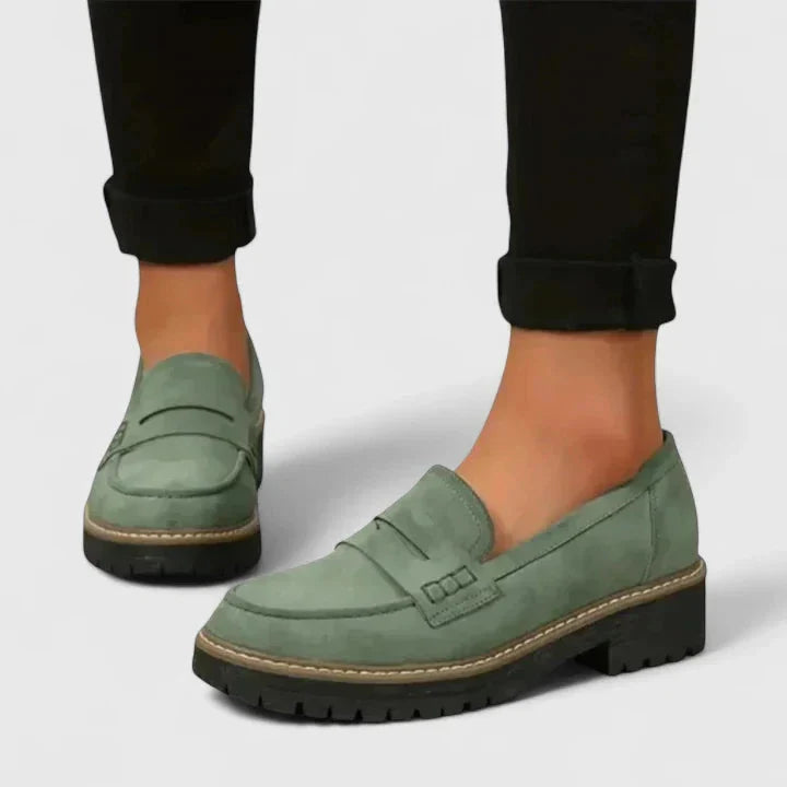Nora | Stilvolle und stützende orthopädische Loafer