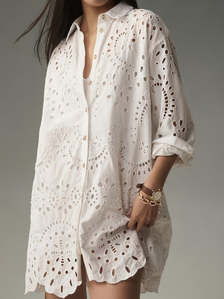 Jessica | Elegantes Tunikashirt mit Lochstickerei und Knopfleiste