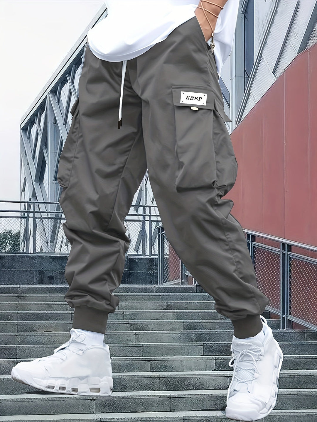 Liam | Robuste und moderne Cargo-Jogginghose