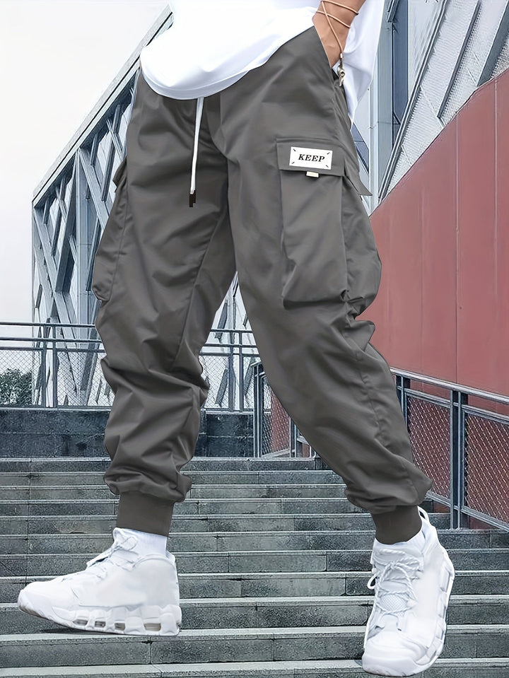 Liam | Robuste und moderne Cargo-Jogginghose