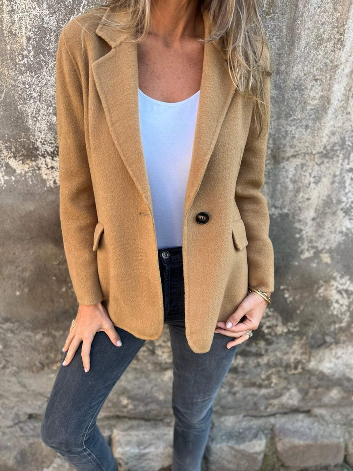 Eliana | Elegant And Timeless Women's Tailored Blazer