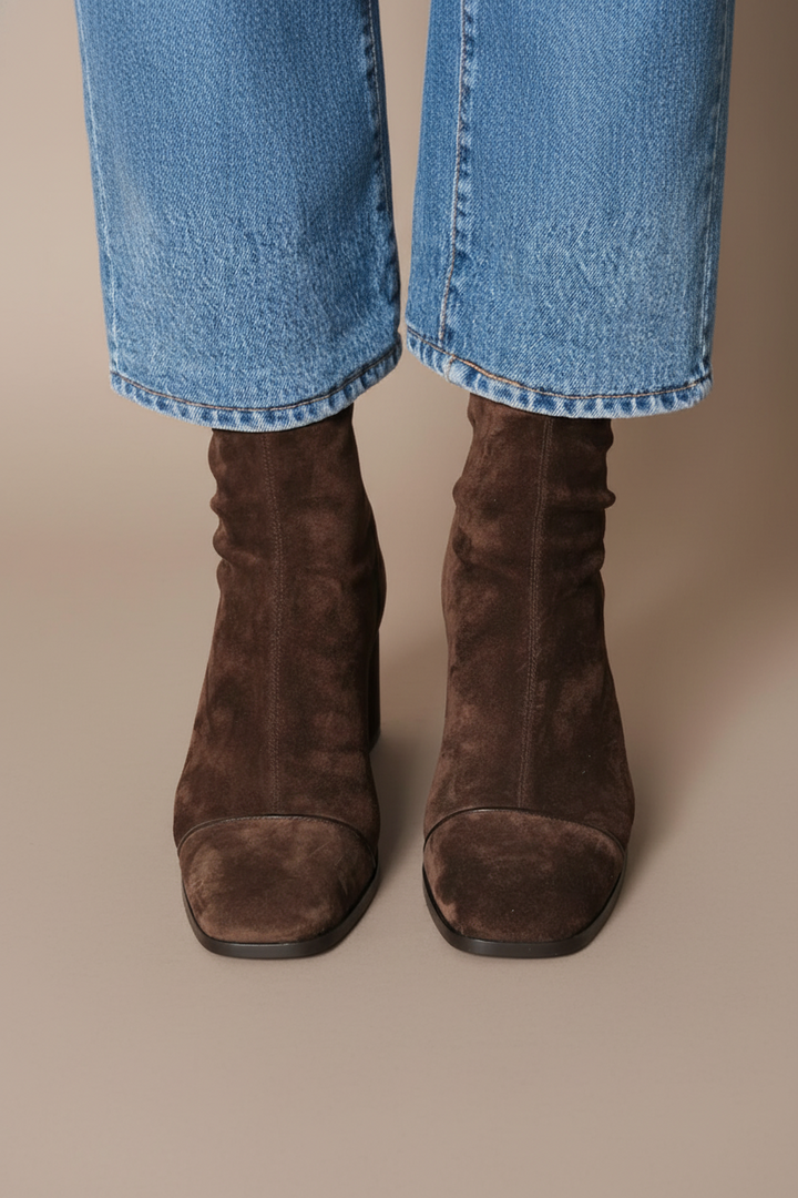 Willow | Classic Block-Heel Suede Ankle Boots