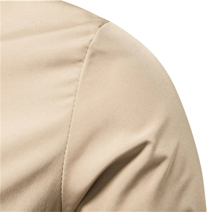 Mason | Modern And Sporty Contrast Ribbed Bomber Jacket