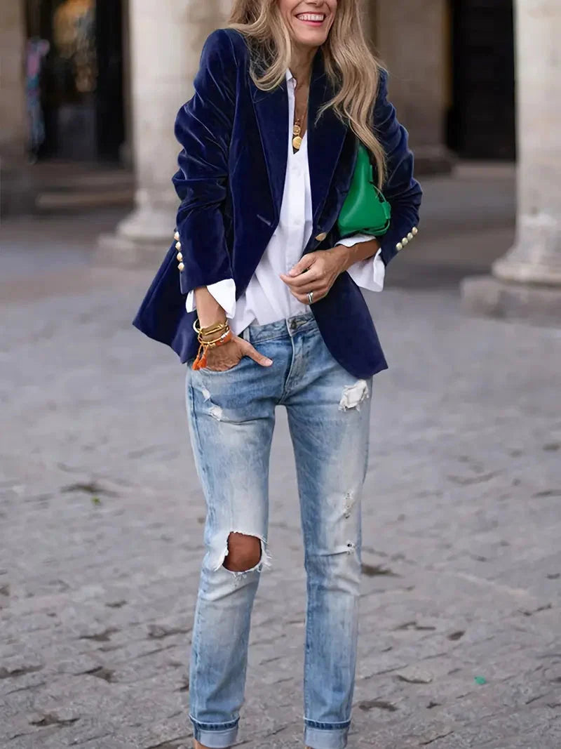 Sophia | Comfortable And Luxurious Women's Velvet Blazer