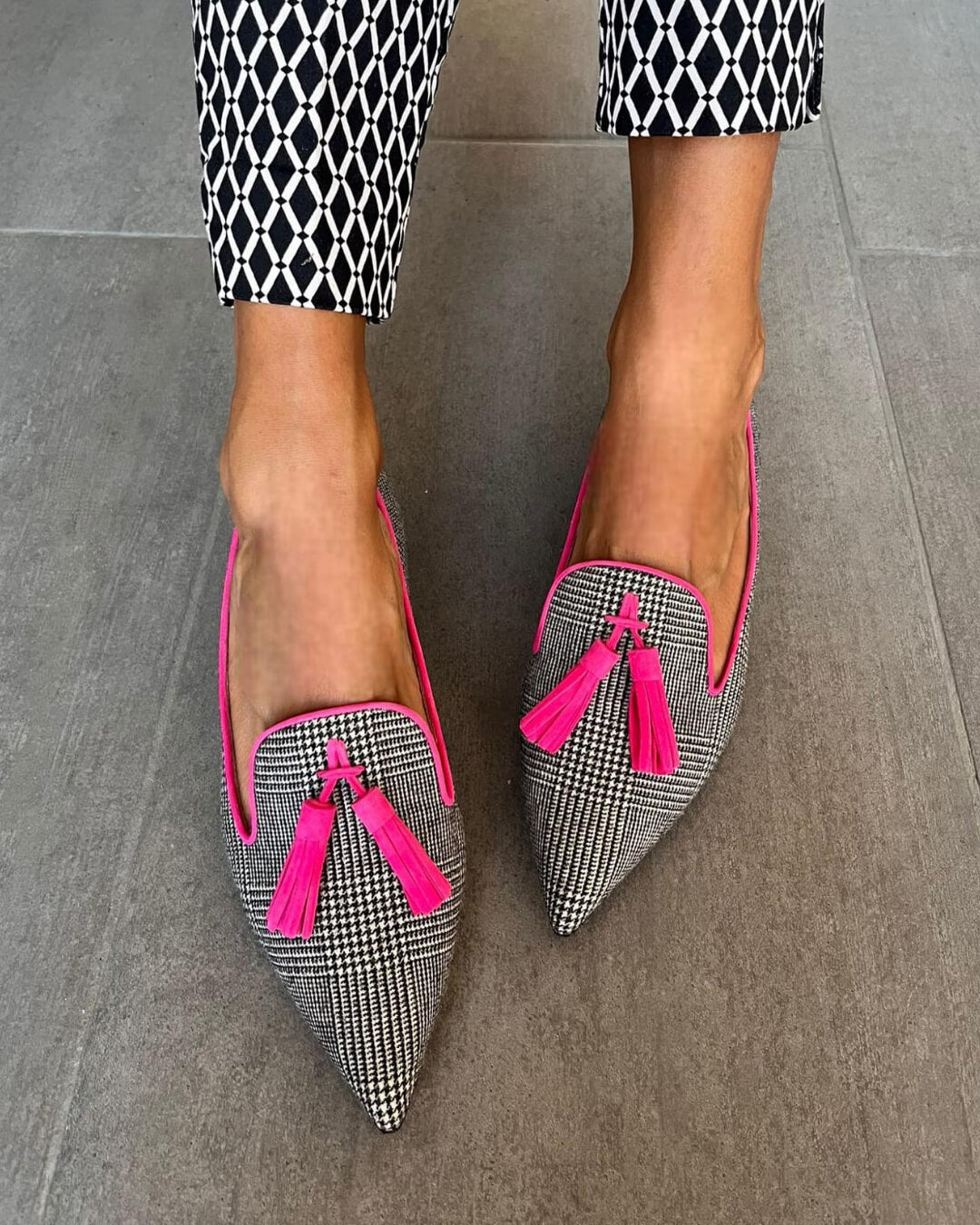 Lily | Elegant And Modern Women's Pointed-Toe Fringe Loafers